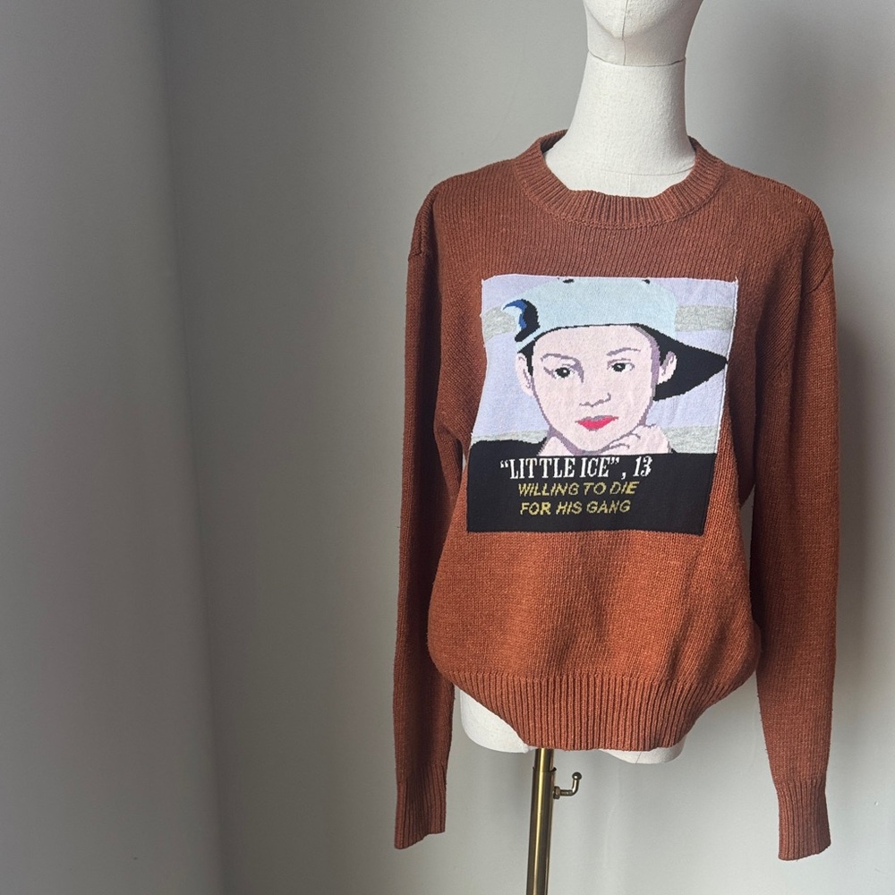 Brown Graphic Women's / Men’s Sweater